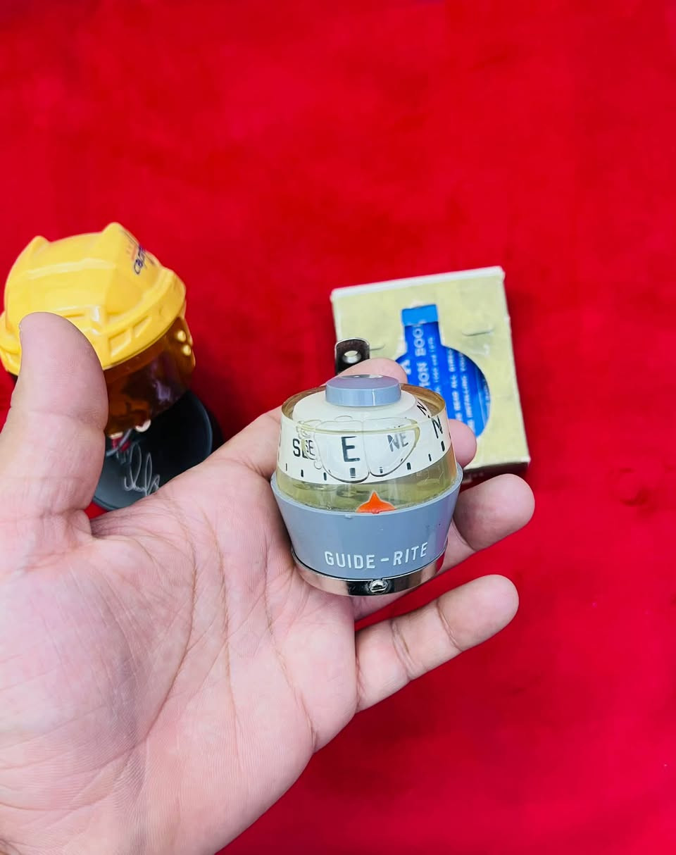 بوصله • ابو الخوذه • حريه