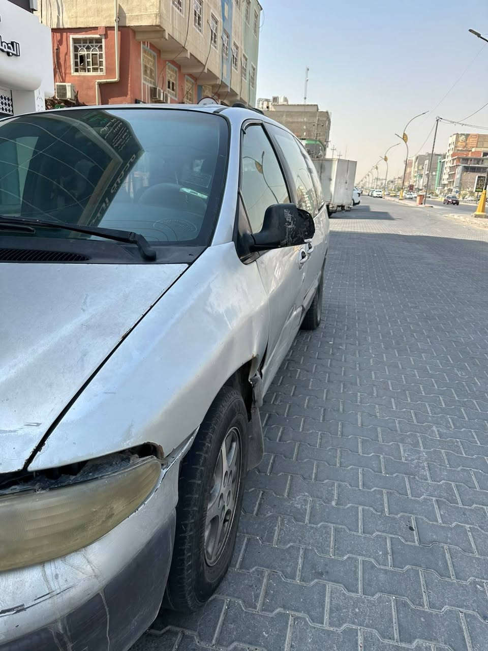 كرايسلر ٧ راكب • ٢٠٠٠ • رقم نجف