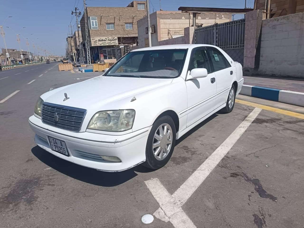 السلام عليكم ملكه مديل 2000 رقم بصره نكليزي بأسمي مشروع وطني سنويه ل 29 سياره مال جناي كفالة من الكصه ونقل والعيب الشرعي وصوليات والضربه والخياس 
مكينه وكير 3000 VVt تبريد ثلج 
حداديه الاماميه عربانه الخلفيه توني شادهن جدد تخم تاير ويل نجمه جديد منظومه زنون عالي وناصي بكلايتات كرستال توني شديته تبريد ثلج كهراباىيات شغاله مابيه نقص سياره مابيه اي نقص جاهزه
مكان السياره ذي قار سوق الشيوخ كرمة بني سعيد ***********
