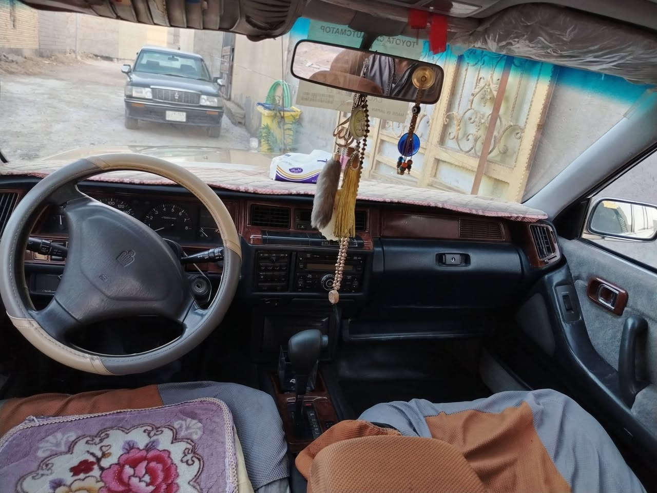 اللهم صل على محمد وآل محمد الطيبين سيارة للبيع بسمي رقم بغداد استعمال شخصي جاهزه من كل شي مكفوله تخم تاير تبريد حداده سنوية لغاية ٢٠٢٧ السعر 70 ورقة وبيه مجال ورجاء اليه مايعجه السعر خلي يعبر المنشور لئن محتاج عندي ظرف رقم الهاتف ***********
