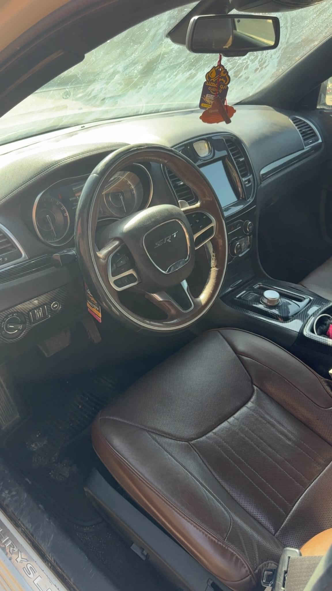 C300 بلاتينيوم • ٥.٧ هيمي V8 • رقم بغداد