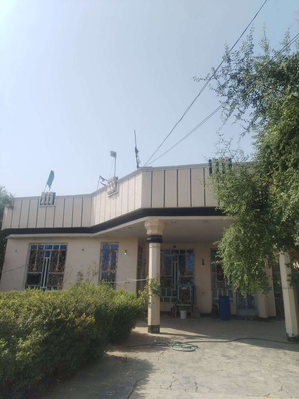 بيت ٢٥٠م • حديقة ٢٥٠م