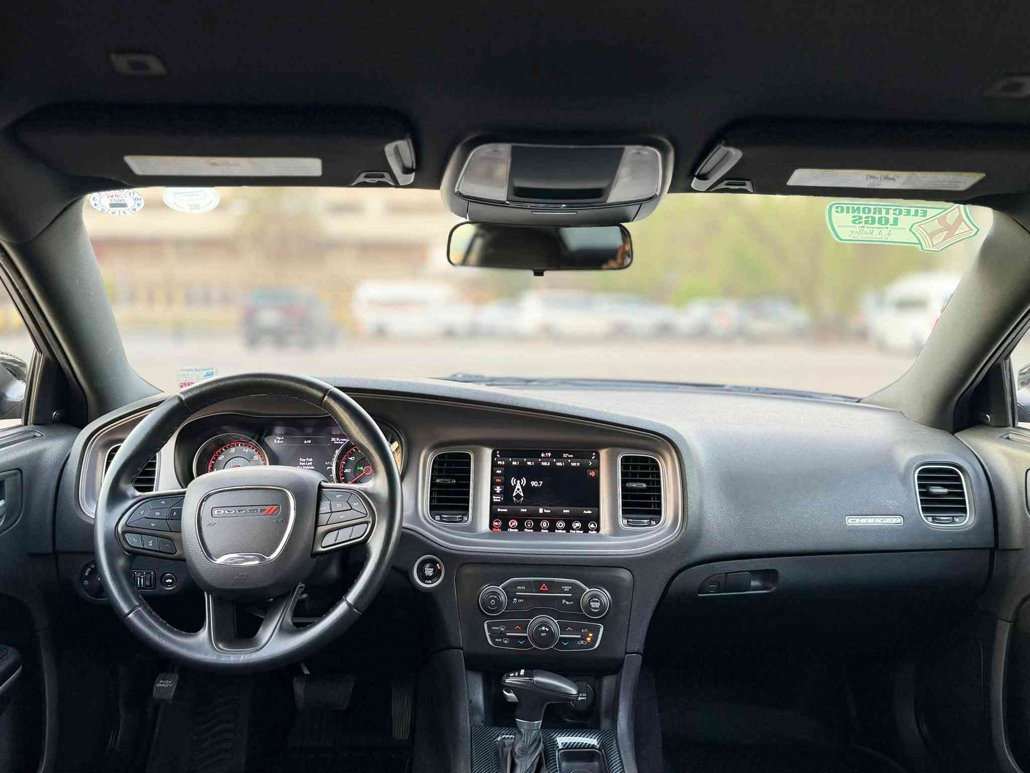 السلام عليكم
للبيع فقط جارجر 2023 SXT تو ويل اخر اصدار

بجم كبس بدون ايرباك بابين تبديل بلادي نفس اللون جهه السايق فقط ربع الجاملغ الخلفي صبغ صور الضرر مرفقه
ماشيه 27 مايل جاهزه بدون اي نواقص شرط الفحص
رقم اربيل الجديد ب اسمي تحويل ثاني يوم 

مكاني بغداد الكرخ 
***********
