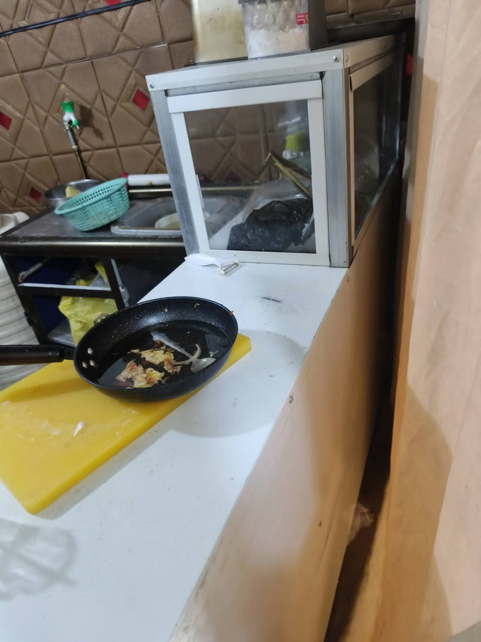 غراض للبيع ابيع شلعه مابيع مفرد العنوان بغداد  المحمودية‏ ‪***********‬‏
واتساب  ***********
