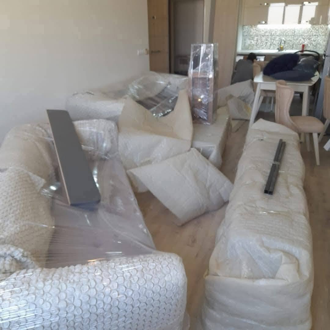 🚚 من باب بيتك… لباب بيتك الجديد، كل قطعة بأمان! 🏠✨

ويا شركة مترو لنقل الأثاث المنزلي، أثاثك بأيدي أمينة 🤝
نهتم بكل قطعة ونتعامل وياها بعناية عالية ودقة حتى توصل مثل ما استلمناها.

📦 نقل أثاث منزلي باحتراف
🛡️ عناية وأمان أثناء النقل
🚛 خدمة نقل إلى جميع محافظات العراق

مترو… ننقل أثاثك وكأنه أثاثنا. ❤️
*********** كركوك, العراق
