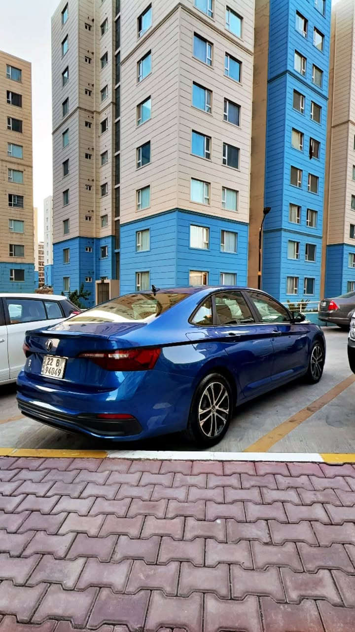 جيتا 2023 للبيع
بيها 3 قطع صبغ 
ماشية 70 الف 
باسمي السيارة 
مكاني بغداد الدورة
للاستفسار ***********

نص مكتوب في الصور:
- 16 LTE 12:12 ucars.pro U C A R S Volkswagen Jetta Sport 2023 3VWBM7BU5PM017564 / Volkswagen / IAAI / تاريخ المبيعات 000-37909776 - 10/27/2023 - IAA Inc. #37909776 معلومات المزاد IAAI مزاد علني 10
- Final bid: $7,700 Remove Vehicle History Sales History (1) Archival offers of this model BidCars 10 photos Spin
