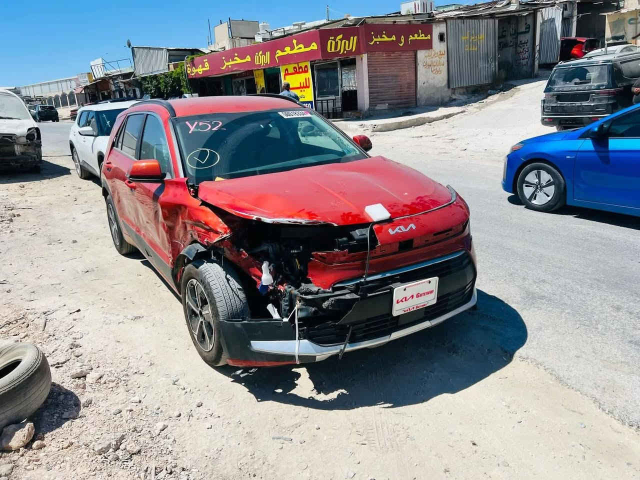 السلام عليكم 
البيع نيرو مديل 2023  هايبرد رقم بغداد الدولي
فول مواصفات عدا فتحه ضرر كما موضح بالصور تبديل جاملغ وباب عل بارد شواصي لغود كفاله 
ارباك سترين فقط

*********** 

السعر 142
