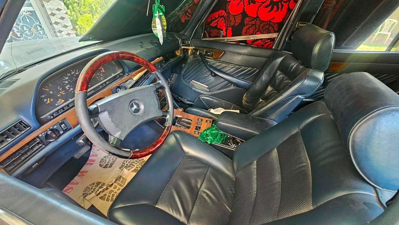 سلام عليكم  300  سته  سلندر  صوره قبل الحادث وهسه. ابيعه ع وضعه.  كير مكينه كهربائيات كله شغال كشن كهرباء دبل فيت بم دبل مروحه سياره جانت نضيفه حيل بس لحادث قضاء وقدر. مكاني بابل حله بسمي رقمي مابي  واتساب *********** سعره50
