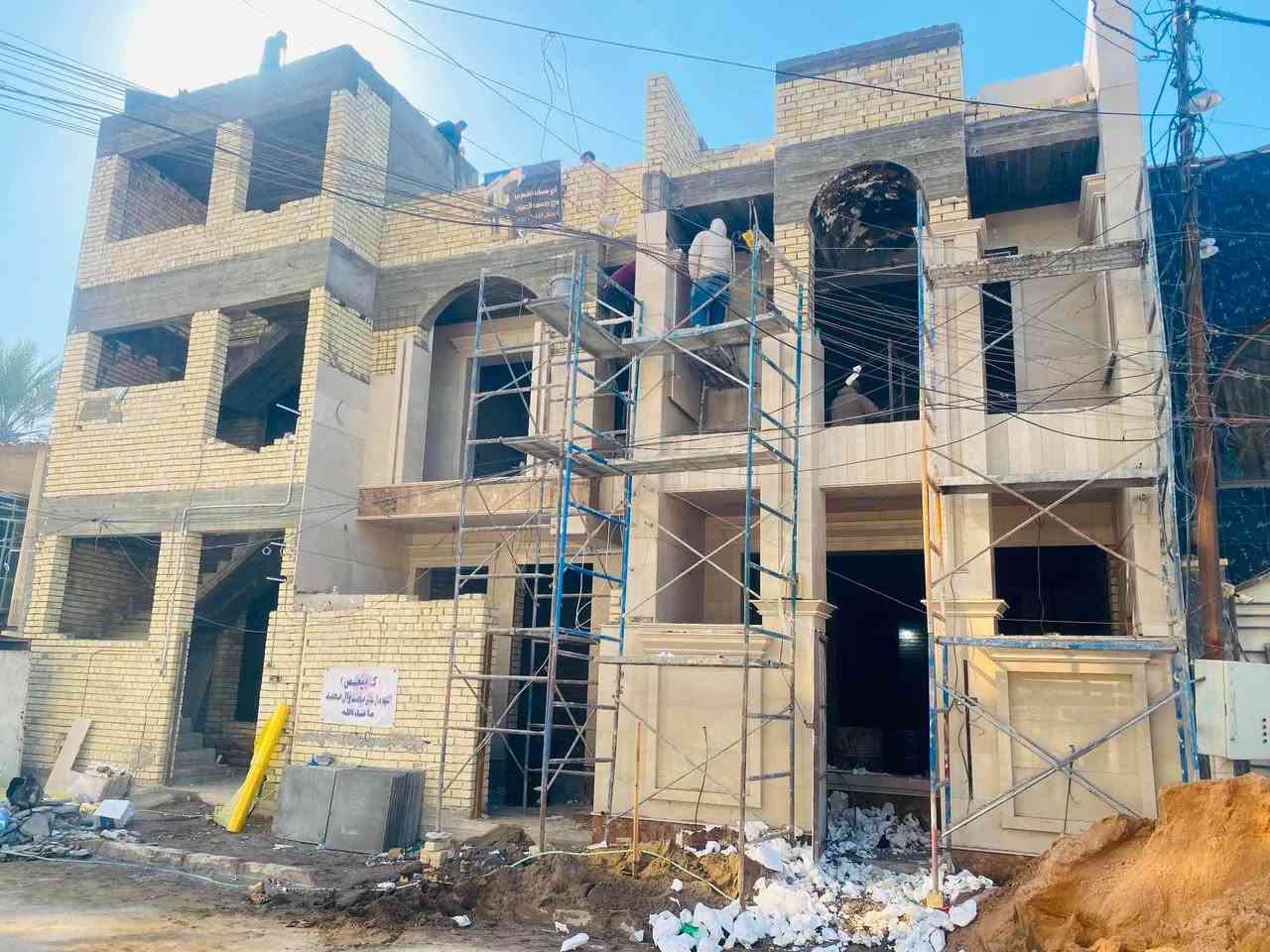 🏗️ شركه ألأماني للمقاولات العامه حيث يبدأ الحلم بالدقة وينتهي بالتميز! 🏗️
​هل تبحث عن الأمان، الجودة، والإتقان في بناء بيت العمر؟ نحن في شركه ألأماني للمقاولات العامه نضع بين يديك خبرتنا الطويلة لنحول المخططات الهندسية إلى واقع ملموس نفخر به.
​لماذا تختار شركة ألأماني للمقاولات العامة 
​✅ بناء عظم وتشطيب متكامل: نسلمك مفتاح منزلك بأعلى المعايير.
​✅ تصميم واستشارات هندسية: نخطط معك أدق التفاصيل لضمان استغلال المساحات.
​✅ ترميم وصيانة دورية: نحافظ على جمال وقوة بنائك بمرور الزمن.
​✅ دقة في المواعيد: التزامنا بالوقت هو سر ثقة زبائننا.
​بانتظار تواصلكم لبدء رحلة البناء:
​📞 للإتصال أو عبر الواتساب:
​*********** 
​
​✨ مواقعنا
بغداد الجديده
الغدير
