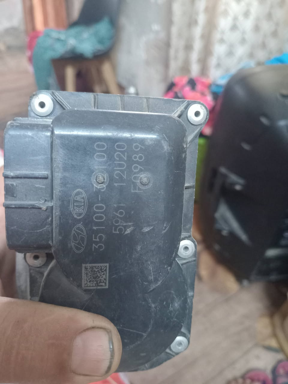 من رخصة مدير الكروب هذا جويتر اشتريته وطلع مو بيه المشكله اي واحد يفيده سعره ٧٥ الف
تواصل على الرقم ***********
