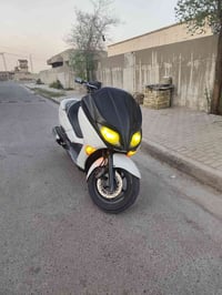 للبيع او مراوس فورزة بصمه صفر عشره اس كلها شغاله للخير كير شغال مكينه ...