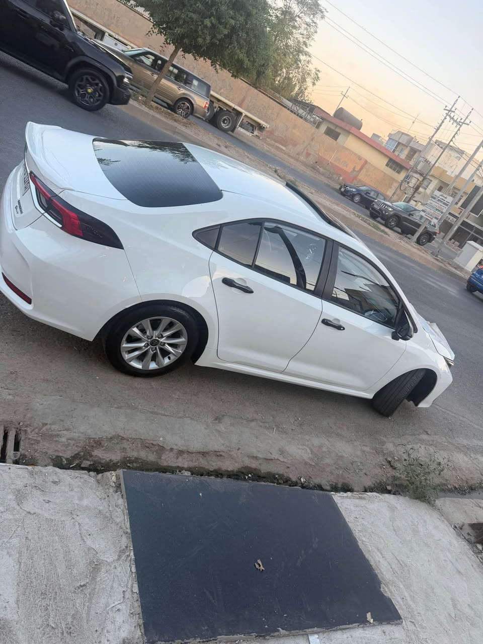 كرولا جيني هايبريد 
موديل ٢٠٢٤
٣٨٠٠٠هه زار رويشتوه 
فول مواصفات 
بي صبوغ 
بي سارده كوت 
بي تزره 
***********
هه ولير أربيل, العراق

