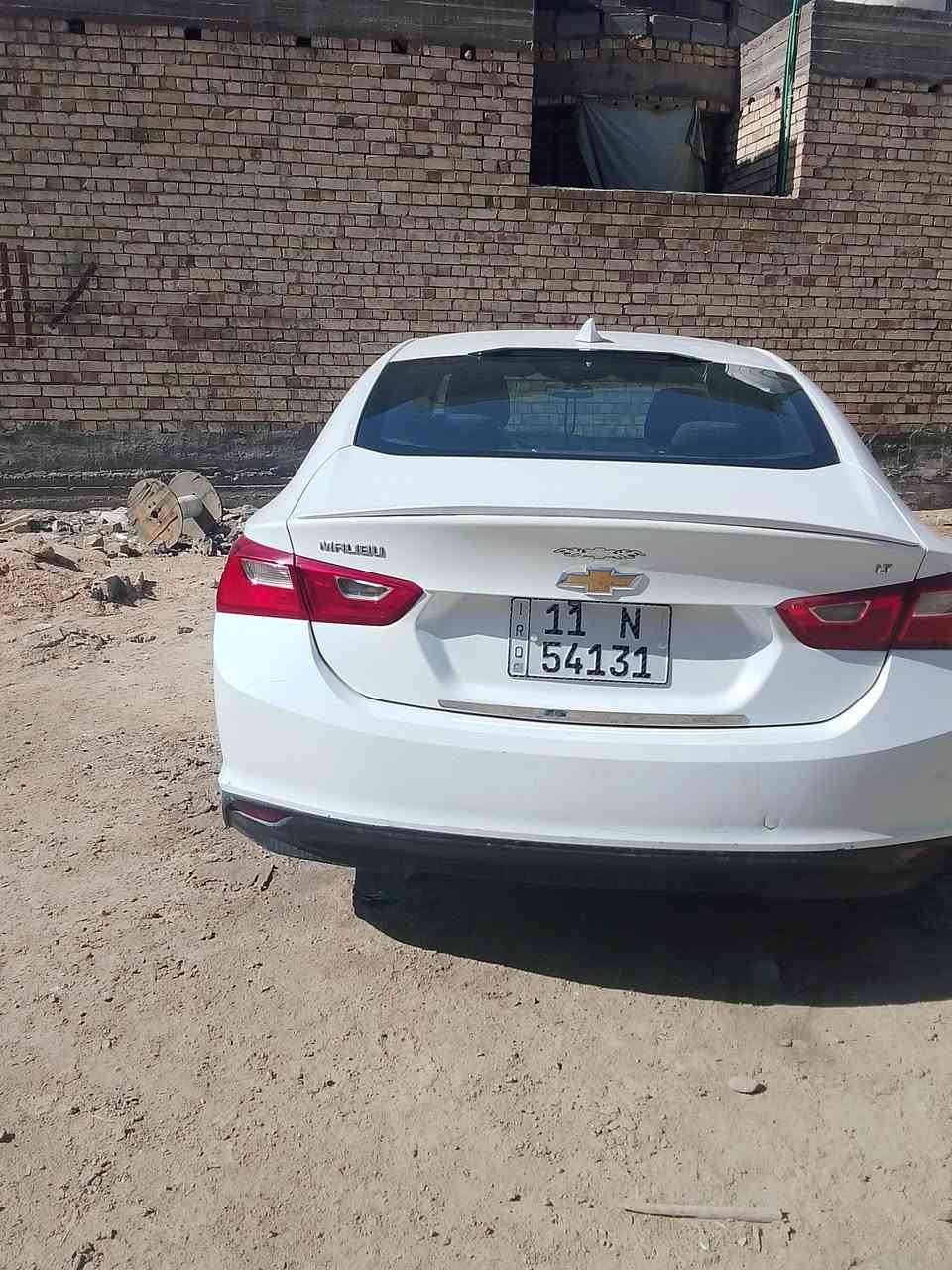 ماليبو موديل 18 محرك 1500 تيربو حادثة دعاميه اماميه كما موضح بالصورة السعر 95وبيه مجال الاتصال بالرقم *********** بي واتساب
