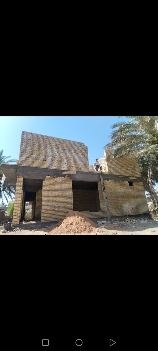 خلفة بناء • متفرغ