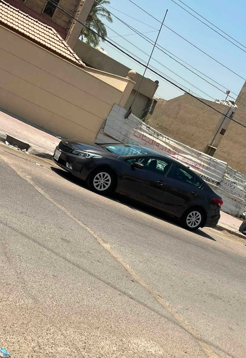 فورتي موديل ٢٠١٧ للبيع وارد امريكي ضررها جاملغ وربع البنيد بيها صبغ جاملغ وربع بنيد ودعامات بدون شواصي ولغد نظيفة جدا مالت بنية وعائلية فقط ومداريها مابيها نقص حتى تايرات جديده ماشية ١٠٠ ميل معروضة ب ١٢٠ ورقة بيها مجال للاستفسار ***********

