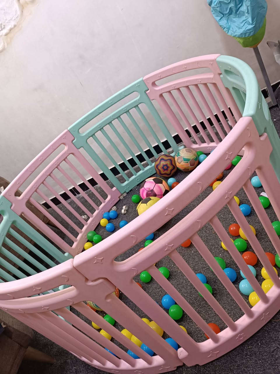 حاجز طفل • ٥٠ طوبه • بغداد الأمين