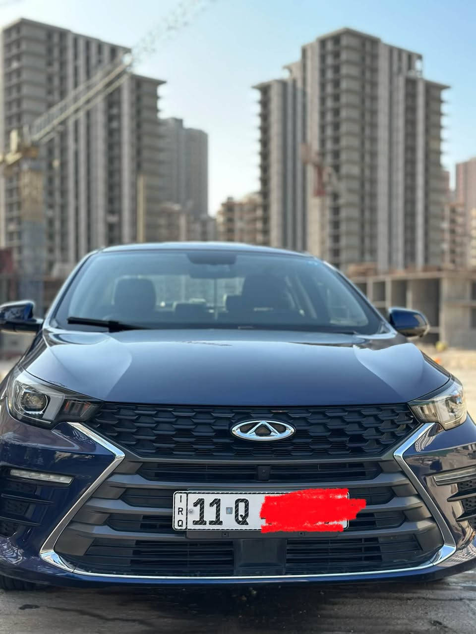 شيري اريزو 6 اعلى فئة موديل 2023 ماشية 21 الف  كيلو فقط مرقم بغداد الدولي الجديد بأسمي ، تحويل مباشر  وسنوية جديد بيها ضمان السيارة من الشركة 6 سنوات او 200الف كيلو مواصفات 1/1 
(المواصفات)  
خليجي 
 الموديل 2023
 سعة المحرك 1,5L تيربو
 مرتبط بناقل حركة أوتوماتيكي 
 عدد AIR BAG  9 
 سلايد رووف 
 حساسات خلفية
 لايت زينون + LED
 كشافات 
 بك لايت LED
 حجم الاطار 205/50R17 
 ويل كب 17 
 4 دسك
 اريل نفكيتر 
 مفتاح التشغيل بصمة 
ابواب بصمة
ترحيب 
 شاشة 
 كاميرا دوارة
 4 كاميرات 360 
 الانارة الداخلية LED
 المقاعد جلد لون اسود  
 حركة مقعد السائق كهرباء
 تتسع المقصورة ل 5 ركاب
 مثبت السرعة Cruise
 المودات والأوامر الصوتية
 أوضاع القيادة 2
جرس انذار  وتنبيه بـ 120 كيلو متر
 فحص أنظمة السيارة 
 حساسات ضغط اطارات 
 مقود جلد حياكة 
 تبريد لمس 
 قطعتين تبريد
 هاند بريك بصمة كهرباء
‏  ABS 
‏ Auto Hold  أوتو هولد
 نظام مانع الانزلاق
 اشارة في المرايا الجانبية
 مخرج منفذ الطاقة 
‏ Bluetooth
‏USB 
 النقطة العمياء  
 تطعيم الدواخل بيجي واسود 
قفل مركزي 
تشغيل عن بعد 
سستم سماعات مكون عدد 6
ابل كار بلي 
شاشه حجم 8 انج 
تجوه خلفيه وحامل أكواب 
وعده كامله من اسبير وجك ومثلث 
وكتلوك ودفتر ضمان موجود  
(سعر سياره.117   ••••) للاستفسار الاتصال ***********
