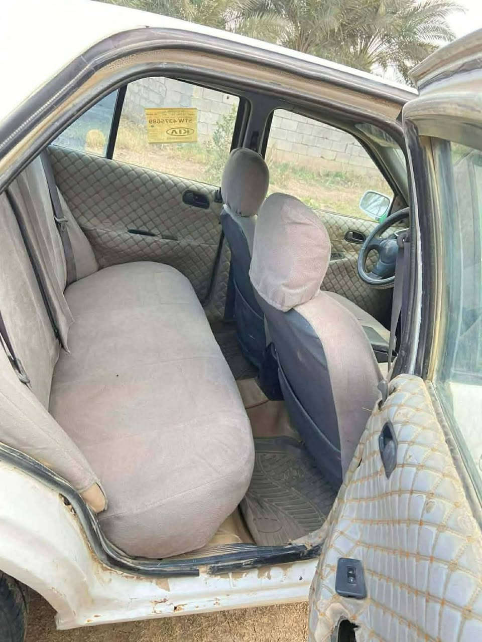 السلام عليكم كيا سيفا موديل ٩٤ كير أوتوماتيكي مكينه وكير مكفولة سنويه نافذه راعية مضمون عليه غرامه ٢٠٠الف وره المشتري مكانه الصويرة *********** ٢٦وبيه مجال
