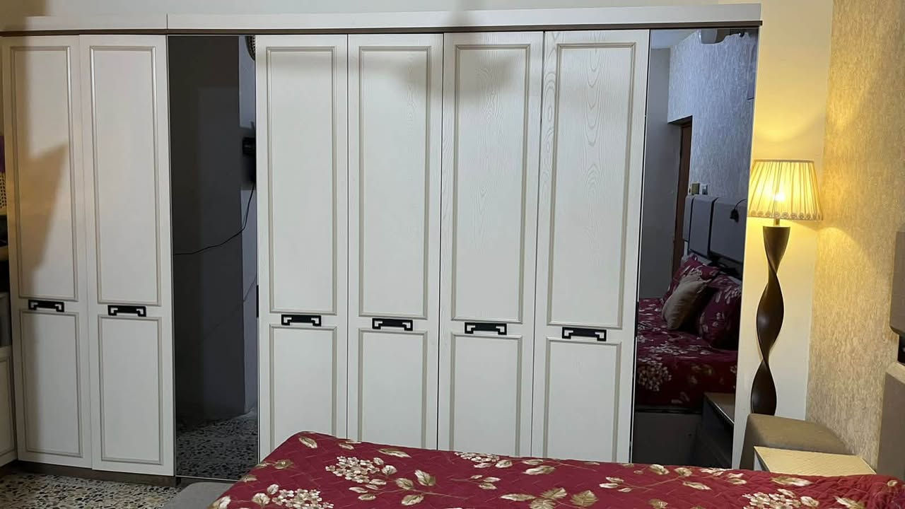 السلام عليكم غرفه نوم استخدام اقل من سنه جديده  السعر مليون وبيها مجال  *********** مكاني بغداد الشعب
