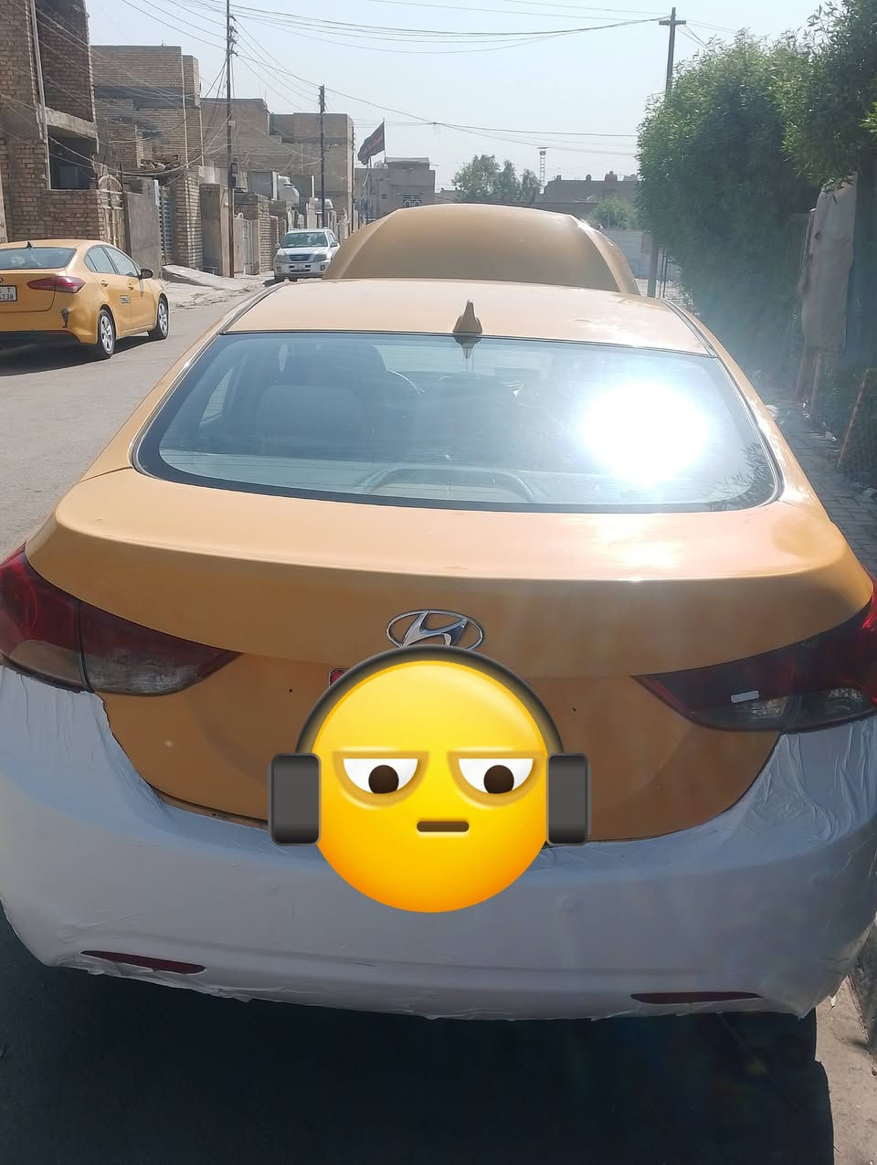 الانتره موديل 12وارد خليجي السعر 80 وبيها مجال رقم هاتف ***********
