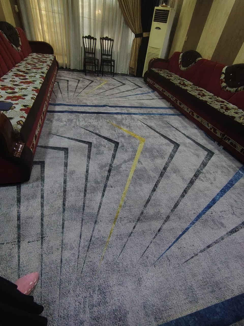 السلام عليكم برلنت للبيع قياس الواحده 3/4 زوج نظيفات كلش السعر الاثنين 75 نهايتهن الي حابة تشتري تتصل على هذا الرقم ***********
