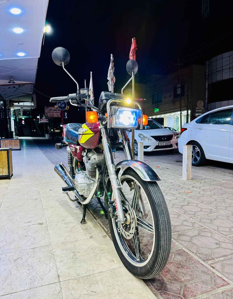ماتور لالبيع سافين هونزده 2023 محرك طلقه200Cc كهربايات كامل شغال شرط نضافه ولعزم سعر 450 الف وفيه لطيبن توصل واتس اب ***********
