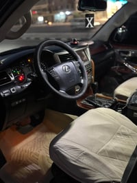 لكزس LX 570 • ٢٠١٢ • وارد خليجي