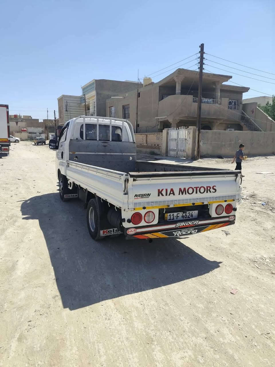 السلام عليكم كيا فحل موديل 17 سياره نضيفه الرقم للاستفسار (***********)
