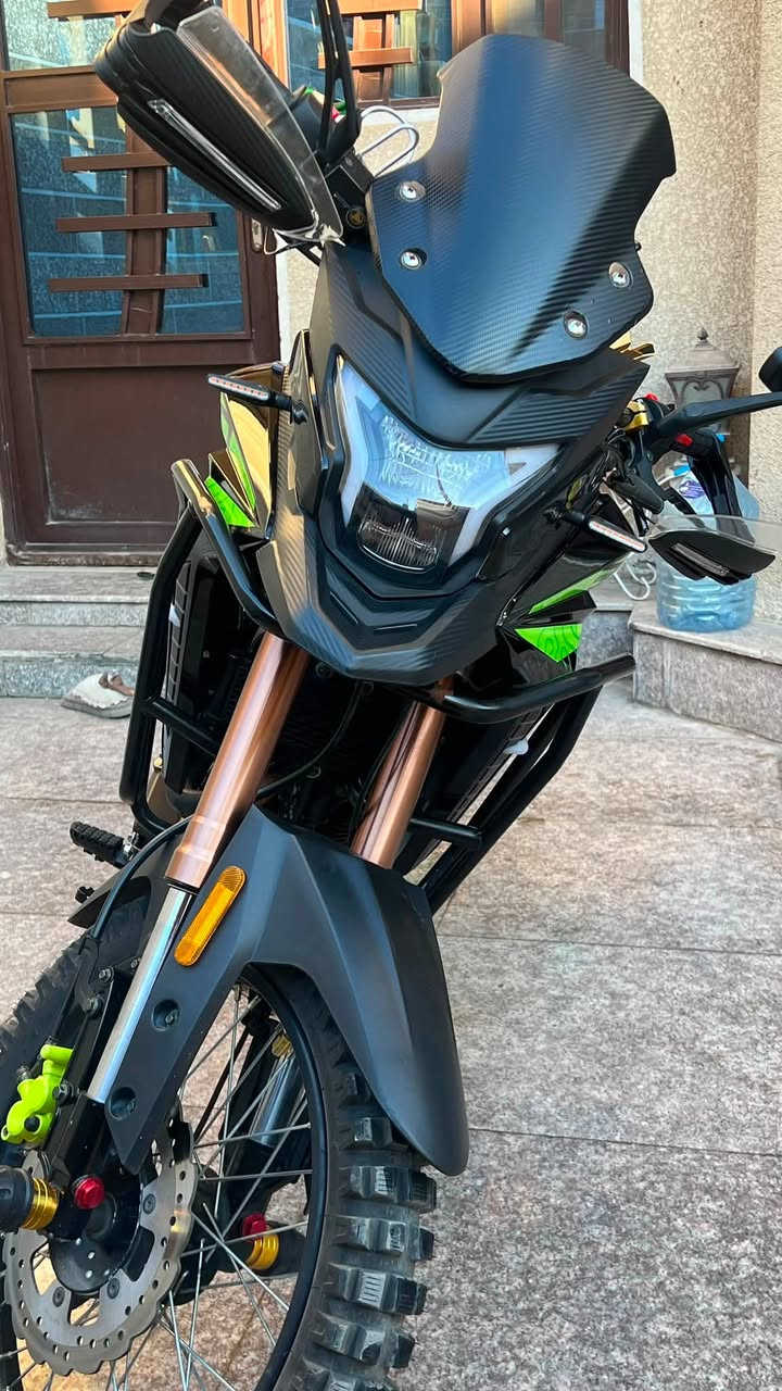 للبيع شباب او المراوس 
دايوان ادفنجر رحاله 2025
المكينة 300 cc 
ماشية 10 الاف وقابله للزياده 
مكفوله الدراجة 
بريكات دهن 
راديتر دهن 
تاير الخلفي GS
و الدراجة استخدام شخصي مودلفري
السعر 3 مليون و 200 
وياها جنط صفاح GS المنيوم 
للاستفسار خاص او ***********
عنواني بغداد

