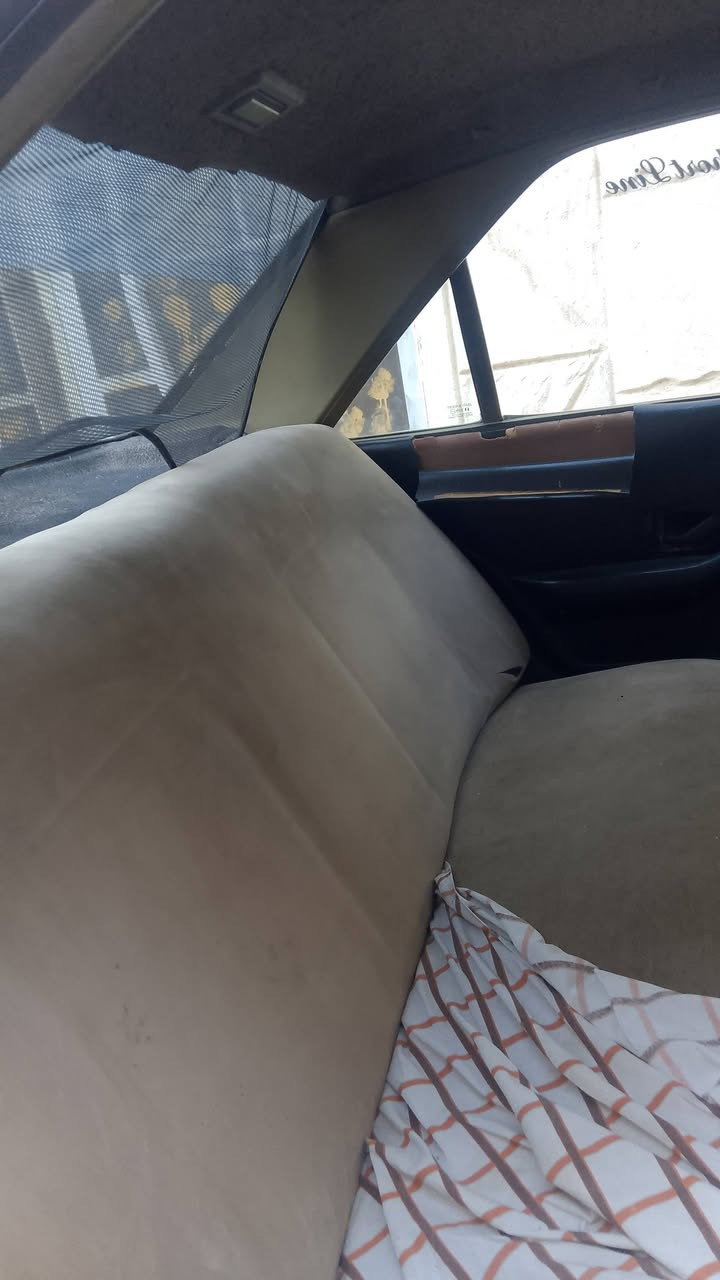 بيجو روى للبيع السعر 500دولار مطلوبة هيئة 860 الف وغرامات عليهه كير مكينة خير من الله شغل واطلع 
للاستفسار الاتصال 
***********

نص مكتوب في الصور:
- يا الله