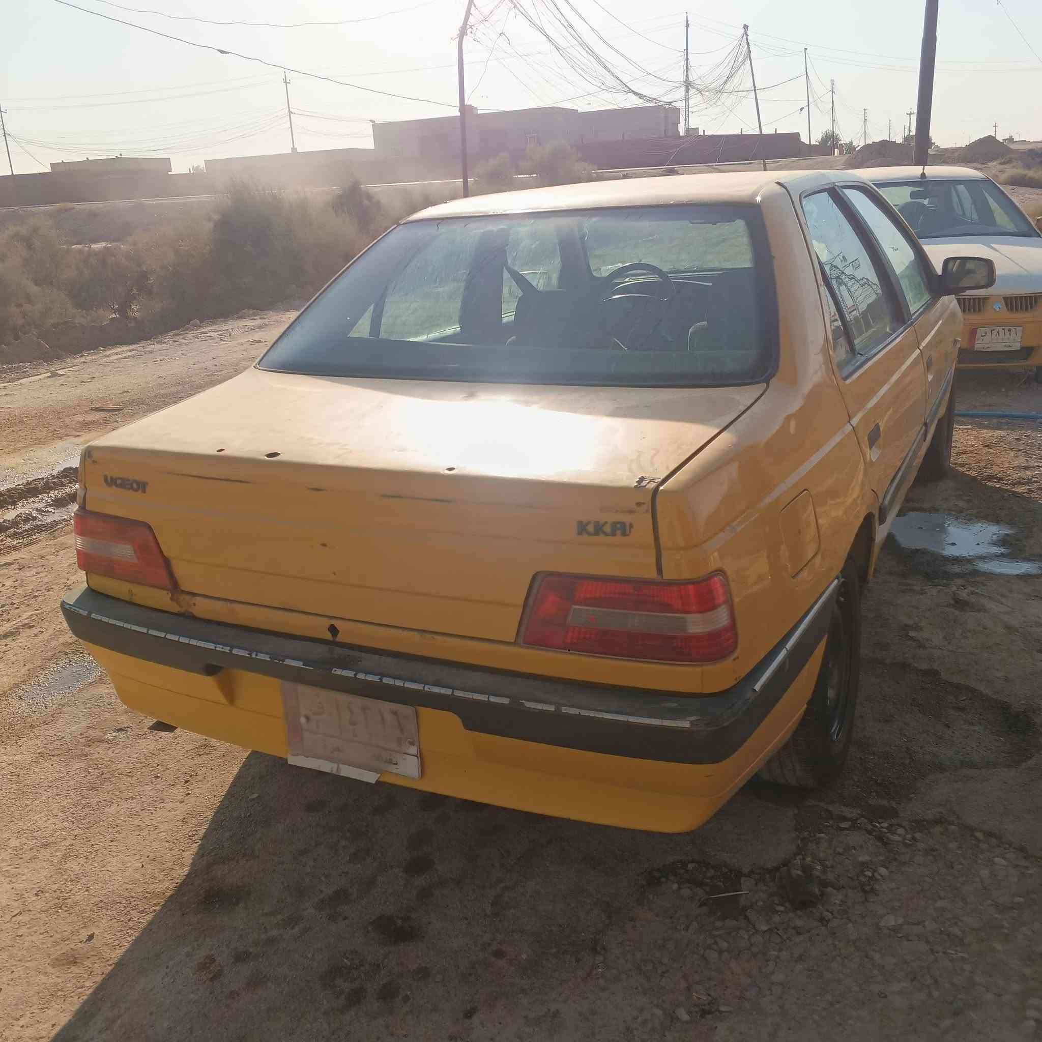 سلام عليكم بيجو لميس موديل 15مكان بغداد السعر 30بيهه مجال ***********
