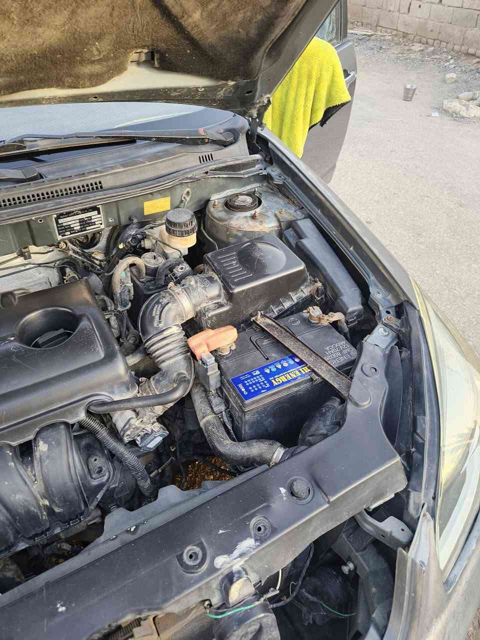 شعندك مراوس نزل حسب الاتفاق جيلي موبل 11سياره جاهزه من كلشي كيرمكينه كفاله  كهربائيات من لدعاميه لدعاميه كله جديد غرفه جديده ستوني مدوشمها حداديه تخم تاير جديد باتري جديد رقم بغداد انكليزي سنويه ل30 سياره جاهزه من كل النواحي بسمي***********
