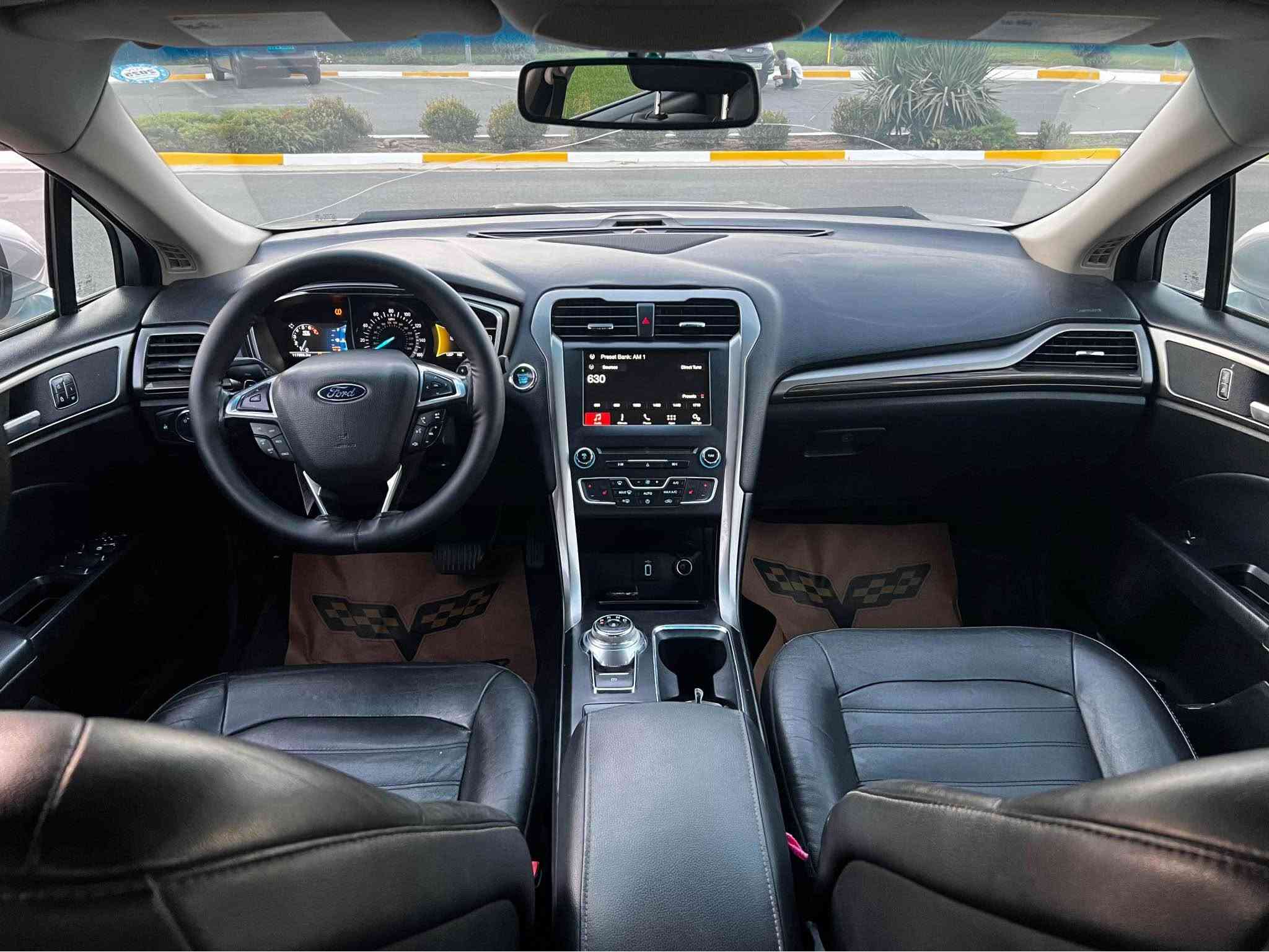 Ford fusion 2018 SE
فۆرد فیوژن ٢٠١٨ 
مەکینە 1.5L Turbo
فوول مواسەفات بەس سڵاید نیە
سێ شاشە
بەصمە
٥ بەصمە
شەغال
تەحدید سورعە
سوکان ڤۆلیۆم
پادڵشیفت
تەحەکوم شاشە و تەبرید لەسەر سوکان
سیستیم چێک
دەبڵ تراکشن
گێڕ ڤۆلیۆم و سپۆرت و عادی
کوشن کارەبا 
دوو مۆد کوشن خەزن
کوشن هیتەر
ئاوێنە هیتەر
لایت و بەگلایت لید
عەدەسەی لێزەری لەسەرە
کامل سەیارەکە جایزە و سەیارەی ماڵەوەیە
هەموو گیانی سێرڤس کراوە 
تایە و ویلی لۆک
تەقە و ڕەقە بە شەرت
ڕەقەم بۆ ڕەقەم بە شەرتی فەحس
نمونەیە لە جوانی
یەک چەمەلخ بۆیاخە بێناو گرتن 
بۆنیت گۆڕاوە بە بیلاد
نرخ : 91 $ مەجال
***********
*********** السليمانية, العراق
