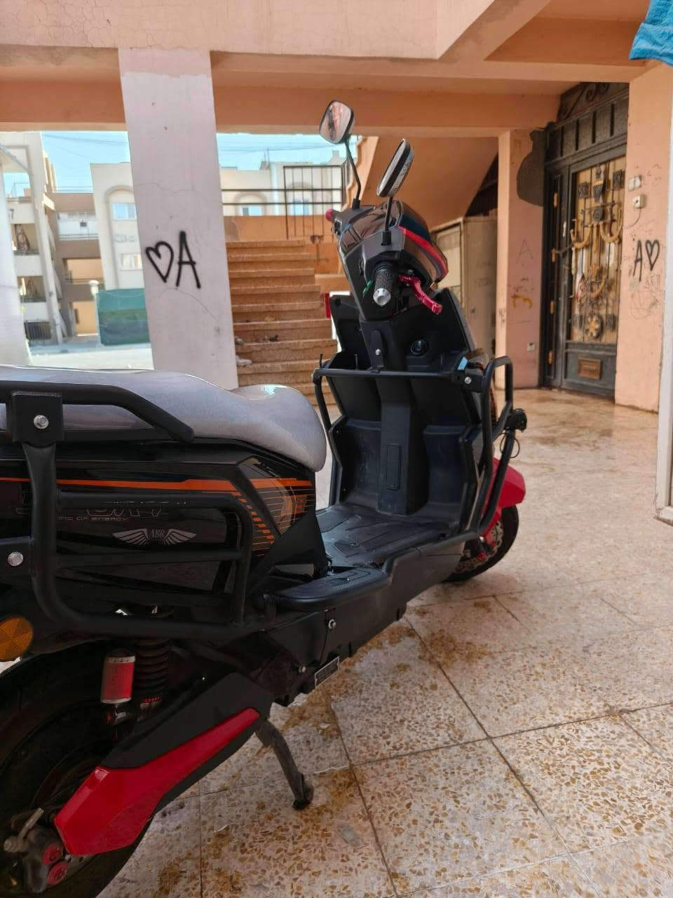 اسلام عليكم
للبيع دراجة شحن سكنس جبلي فول نضافة 
6بطاريات دبل شرط الفحص 
مايعوزها برقي 
3سرع 
مبدل عقل وسكليتر ول باقي كلو شرط 
مدرع مدرع فول الدراجة تمشي بل شحنه الوحده40كيلو 
للتواصل خاص 
او واتساب *********** 
السعر 675
