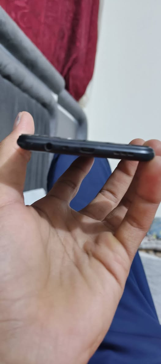 السلام عليكم موبايل oppo a16k  للبيع 
مستخدم نضيف وماداخل تصليح جاهز للاستخدام
السعر 90 الف وبي مجال للشراي
المكاني الديوانية حي الزيتون 
للتواصل واتساب ***********
