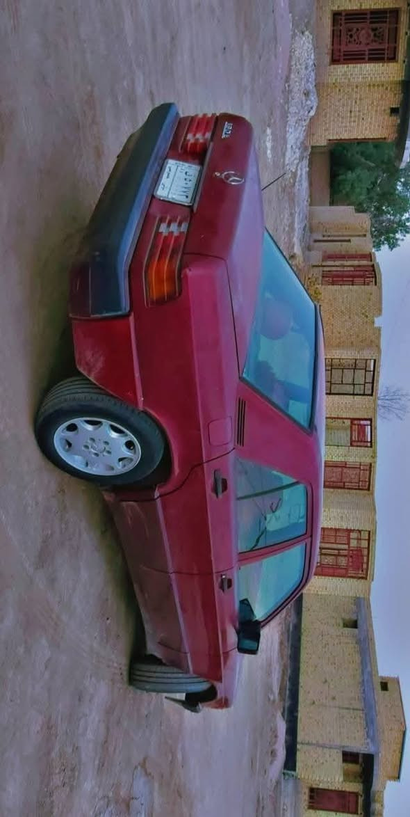 السلام عليكم
سياره للبيع مارسدس

موديل 1992

كير اوتوماتيك 

محرك ونجي 6سلندر

ويل كب

رقم ديالى

جام كهربائي 

مكان الناصرية

السعر 22 قفل
***********
