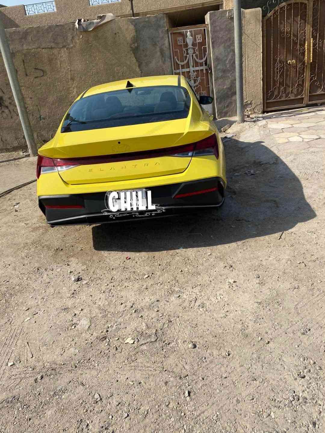 اصفر ليموني • موديل ٢٤ • وارد امريكي