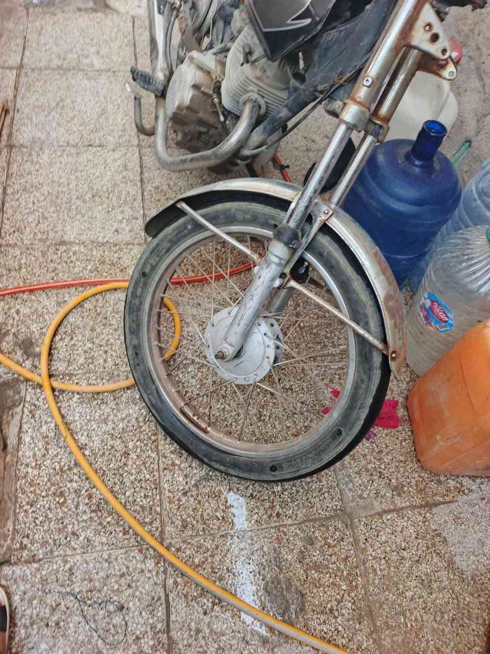 سلام عليكم اربعه كير كلك مكفوله من كلشي محرك قبل زياره مجفت بيه بنجر بل تاير وره دراجه نضيفه كلش ما مغسوله  لبيع ب180مكاني فريحه قرب كنطرت السلام ‏‪***********‬‏
