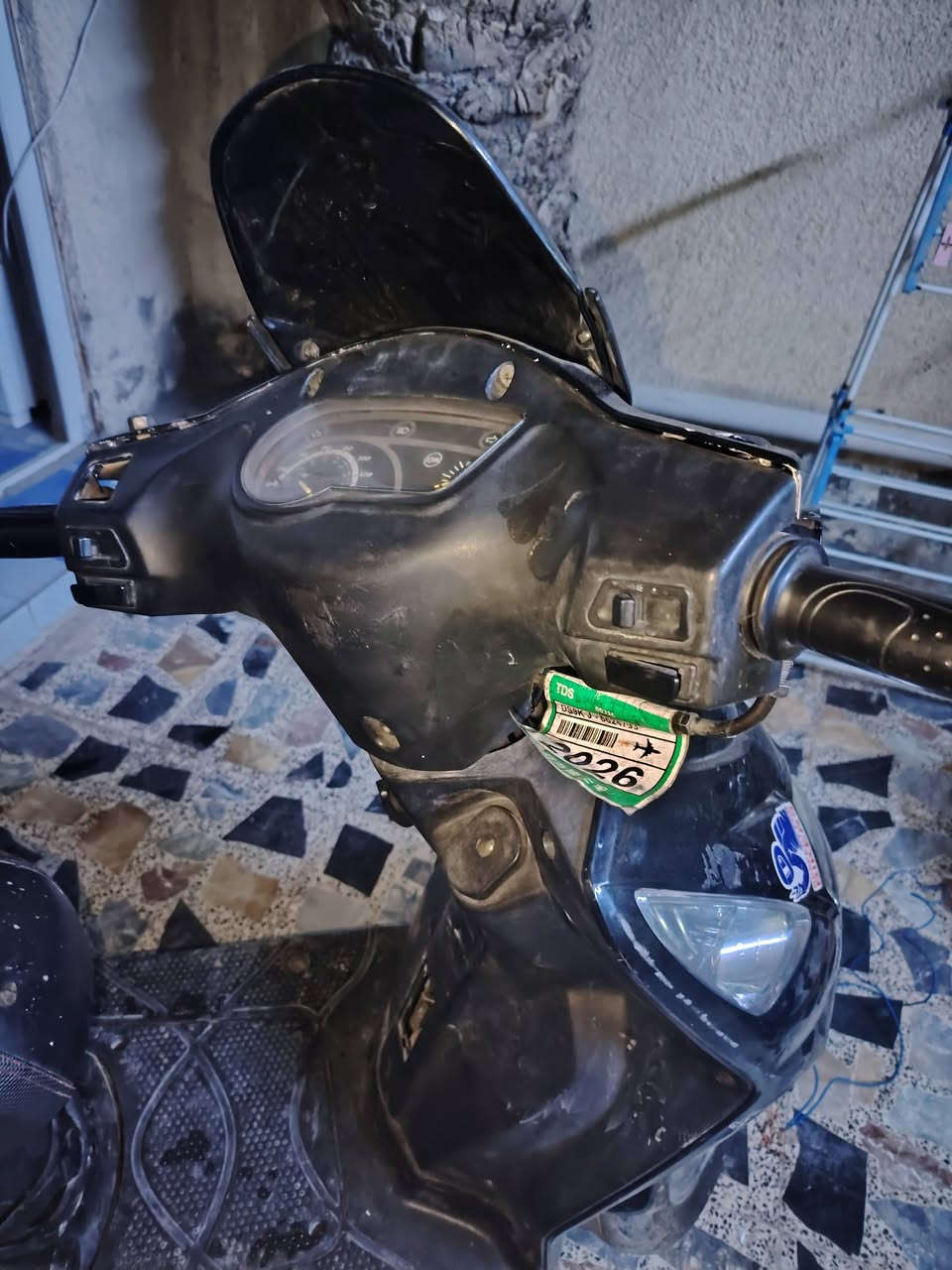 دراجة سيام مابيهة نقص بس باتري مكينة تخبل شلعة مشيها حلو *********** سعر ٣٠٠ وبيهة مجال بغداد الشعب
