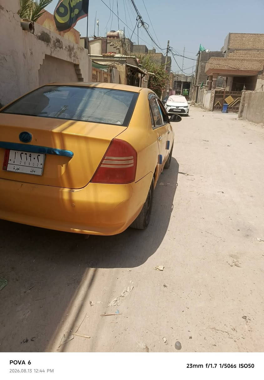 ليفان 620مصفره هيئه وغرامات مكينه وكير كورله اوتماتيك السياره مابيها ضربه 27وبيها مجال خابر وتدلل ما متواجد علنت ***********
