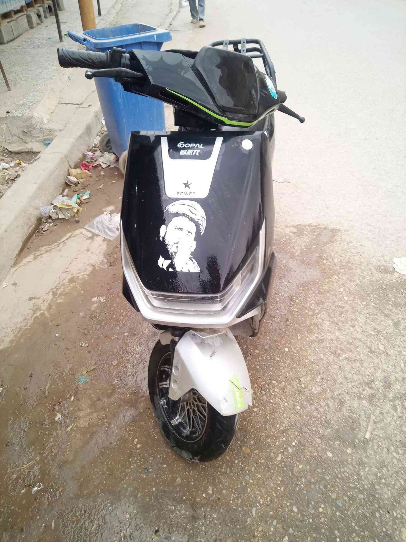 متاح دراجه عدد 2 كاملة شغلات عدد البطاريات 4 سعر 600 بغداد الجزيرة السياحة هاتف ***********
