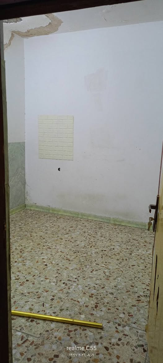 🏠 للإيجار – شقة في منطقة أبو دشير /قرب السوق مقابيل مركز شرطة أبو التشير

شقة غرفة وصالة، جاهزة للسكن ومتوفر فيها جميع الخدمات، بموقع مميز وقريبة من سوق أبو دشير.

📍 أبو دشير – قرب السوق
🏡 غرفة وصالة
💧⚡ جميع الخدمات متوفرة
🔑 جاهزة للسكن
💰 الإيجار: 300 ألف دينار شهرياً

📞 للاستفسار والتواصل: خاص أو واتساب ***********
