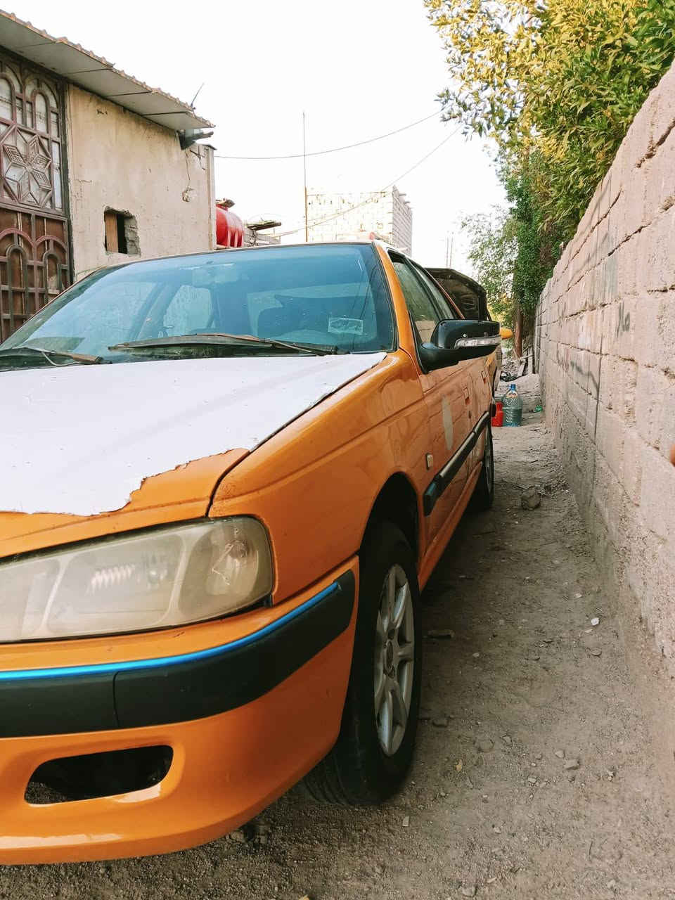 سلام عليكم 
بيجو بارص مديل. 18 بصرة سنوية صار سنة 8اشهر صاقطة هيئة وغرمات علينة ما تدفع شي! 
تبريد شغال بيهة منضومة غاز كير مكينة جدد. شرط التحويل سيارة حلوة دواخل غرفة نضيفة  السيارة جانت متروكة يرادلهة. ترتيب بصيط 
السعر 28  ((تفاصيل كاملة داخل المنشور لحد يكلي شنو تفاصيله)). ولشراي يجي ودلل
رقم الهاتف. ***********
