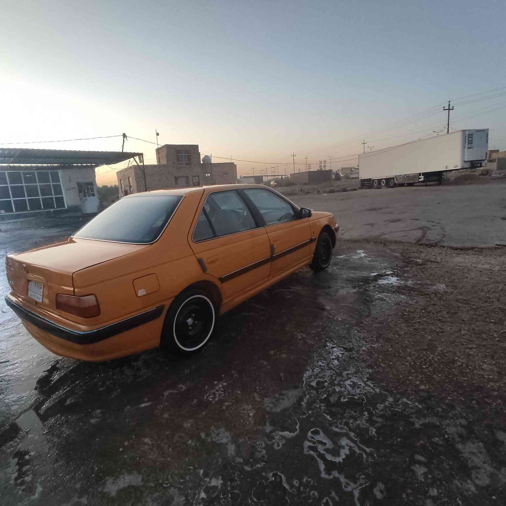 بيجو بارص 2018
كير مكينه تبريد ع الفحص 
زوج تاير امام جديد 
مصفره هيائه وخرامات كامله 
موجود وكاله بالديوانيه تريد مداور 
السعر 44 وبيه مجال قليل 
تواصل ***********

