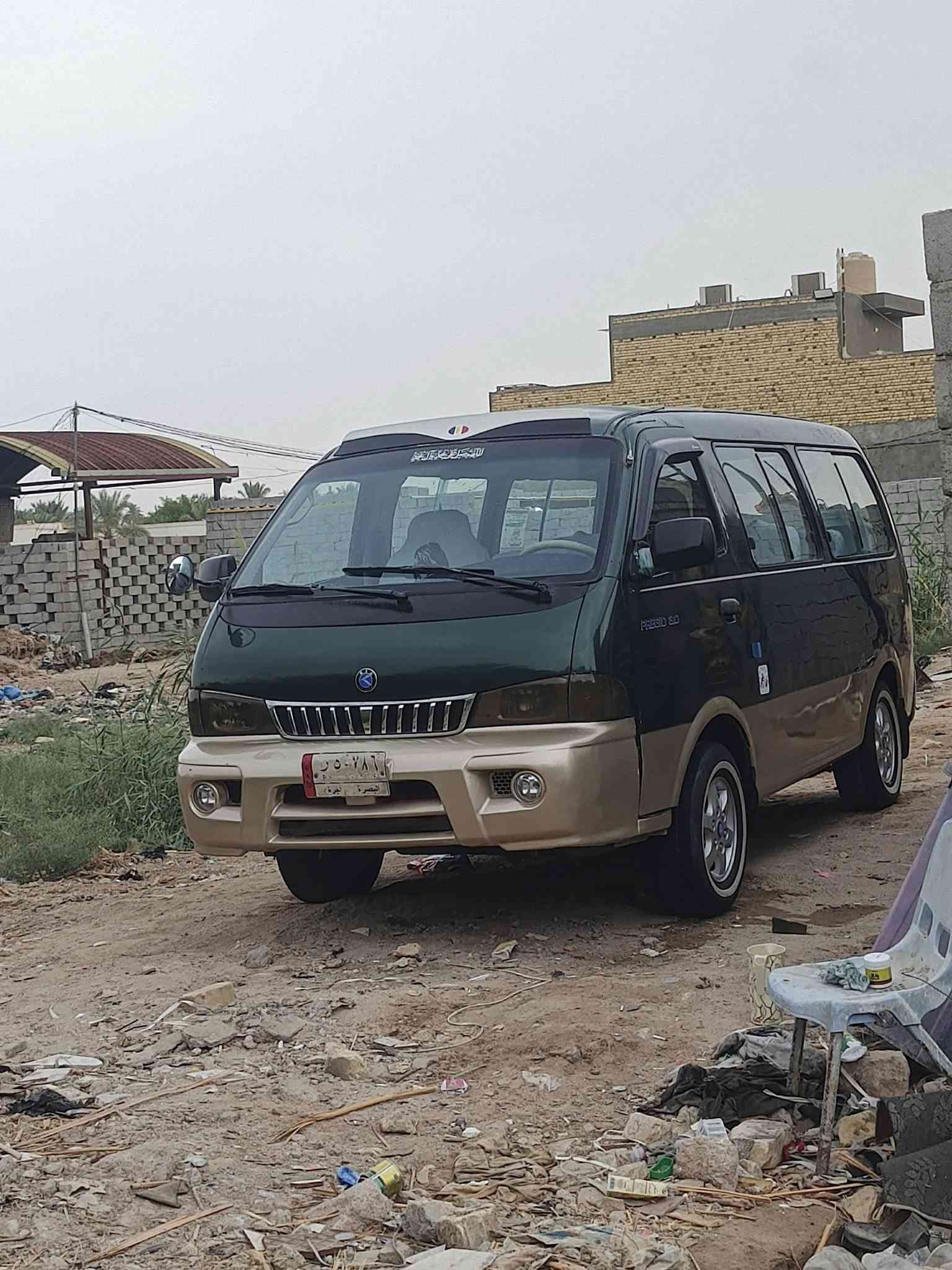 السلام عليكم
بريجو موديل 2001 اصل سنويه ال28
راعيهه يمي تحويل مباشر مصفره هيه ومرور
بديهه بلاد فقط بيبان بيهن صبغ اثر شخوط
مكينه بيه نسمه بخار كيروكسن نظاف 
شاصي واحد بي تعمير والباقي نظاف
بم ونوزل وسلف جدد توني شادهن 
مكاني ناصريه مركز
بيع فقط بدون مراوس
رقمي0782980571
مامتواجد عل فيس فقط تصال

