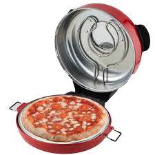 صانعة البيتزا الكهربائية (Pizza Maker) ذات القاعدة الحجرية من ماركة Anko. هذا الجهاز مصمم خصيصاً لطهي البيتزا المنزلية الطازجة أو المجمدة بجودة تقارب أفران الحجر الاحترافية في غضون دقائق معدودة.
💡 طريقة الاستخدام الأساسية:
1. التحضير المسبق: ضع الجهاز على سطح مستوٍ ومقاوم للحرارة.
2. التسخين: قم بتوصيل صانعة البيتزا بالكهرباء وتشغيلها على أقصى درجة حرارة لـ مدة 5 إلى 10 دقائق لكي يسخن الحجر الحراري تماماً.
3. الخبز: انقل عجينة البيتزا مع المكونات برفق إلى الحجر الساخن باستخدام مجاديف البيتزا المرفقة (Pizza Peels).
4. التوقيت: أغلق الغطاء ودعها تخبز؛ تستغرق البيتزا عادةً من 3 إلى 5 دقائق فقط لتصبح مقرمشة وجاهزة