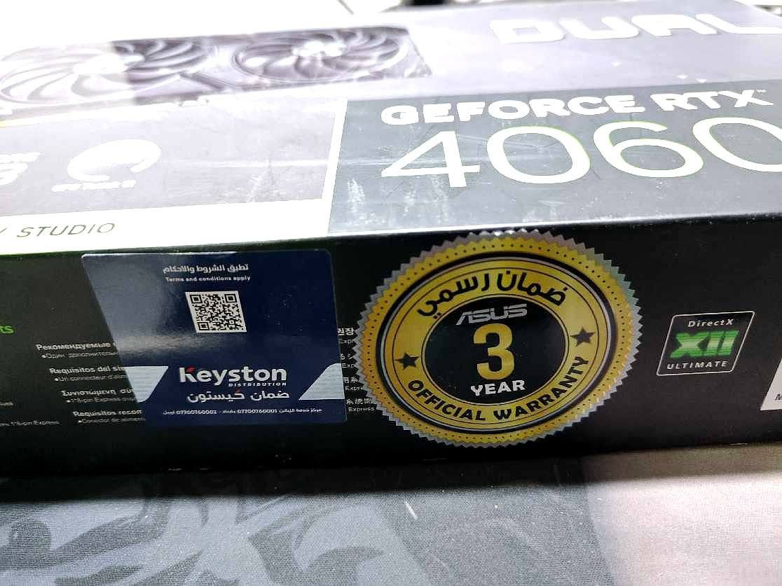 للبيع تجميعة العاب قوية - نظافة 100% - i5-12400F + RTX 4060

السلام عليكم
عندي تجميعة العاب قوية، استخدام شخصي سنة وشهر فقط، استخدام العاب خفيفة ودراسة. الحاسبة نظيفة فول وشغالة ثلج.

المواصفات:
🔹 المعالج: Intel Core i5-12400F (6 أنوية - 12 مسار)
🔹 اللوحة الأم: MSI H610
🔹 كارت الشاشة: ASUS Dual RTX 4060 8GB - بضمان 3 سنوات وباقي بيه سنتين تقريبا مع الكارتونة
🔹 الرام: T-FORCE 16GB (8x2) Dual Channel RGB 3600MHz
🔹 التخزين: ADATA LEGEND 710 1TB NVMe M.2
🔹 باور: RUIX 650W
🔹 الكيس: MASS 03 تهوية ممتازة

🔹 الشاشة: ASUS TUF VG249Q3A 23.8" 165Hz Fast IPS 1ms - بيها سماعتين مدمجة 2Wx2 وتدعم FreeSync

الحاسبة تشغل كل الالعاب الحديثة:
Warzone - GTA V - Valorant - Forza - Elden Ring على Ultra 1080p فريمات عالية وثابتة.

السعر:
الكيس والشاشة : 1,450,000 دينار وبيه مجال بسيط

السبب للبيع: اكمال دراسات عليا
المكان: الديوانية - السنية
التواصل: [***********] موجود واتساب

اذا مو شراي لا تكسر بالسعر وتكطع رزق العالم
