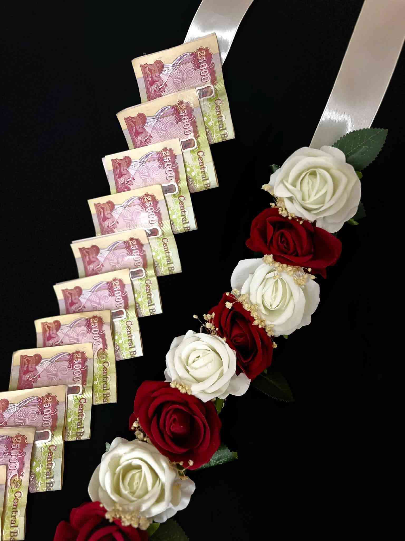 مسكة تخرج • ورد طبيعي • ورد اصطناعي