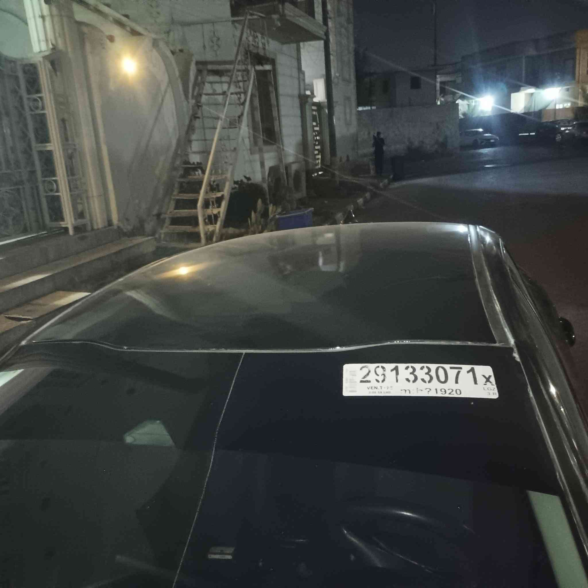 والله بلاش اريد ابيع سعر 110 وبيه مجال قليل رقم ذي قار موديل 21 رقم ذي قار بعد 3 اشهر تصير حره معوقين  تبريد ثلج ماشية 96 مكينه وكير وتبريد خير من الله.  بيه مكانات صبغ ولي عنده كي 4 مرواس ارواس بس كون جديده وحسب سوك  ***********
