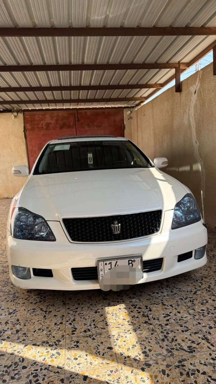 سلام عليكم 
 شاهينه 2006
تسجيل جديد 
سياره مكفوله كفاله عامه 
٣دكم فتحه 
سياره مكينه كير مكفولات
حداديه جديده 
هزه جديده 
سنويه ٢٠٣١ 
رقم دولي جديد 
رقم بصره 
عنوانه البصرة 
الاتصال ***********
السعر 163بيه مجال
